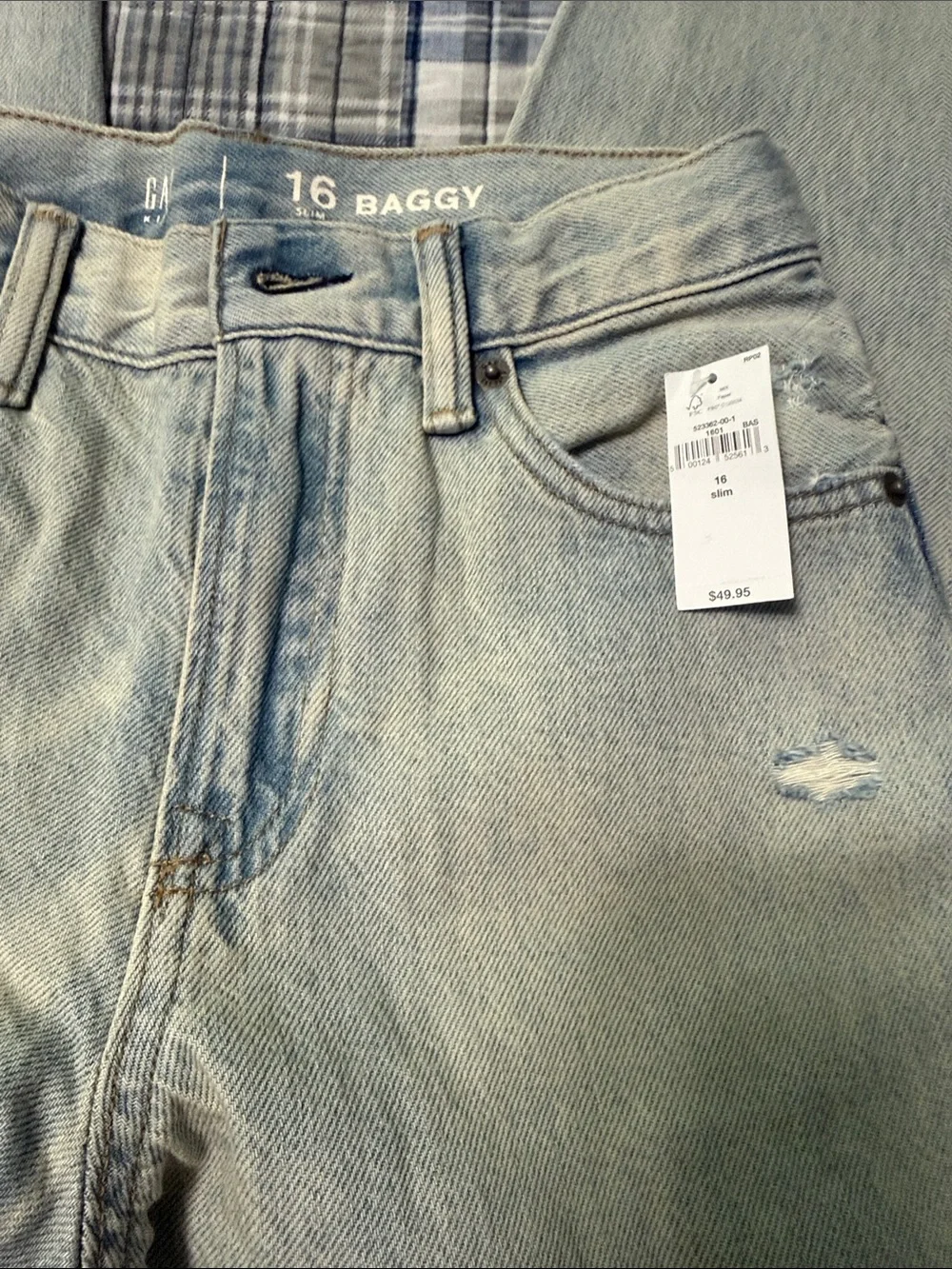 Gap Boys Baggy Light Blue Distressed boys  Jeans 16 slim Baggy NWT